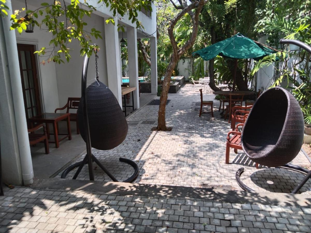 Ellen's Place Colombo Exterior foto