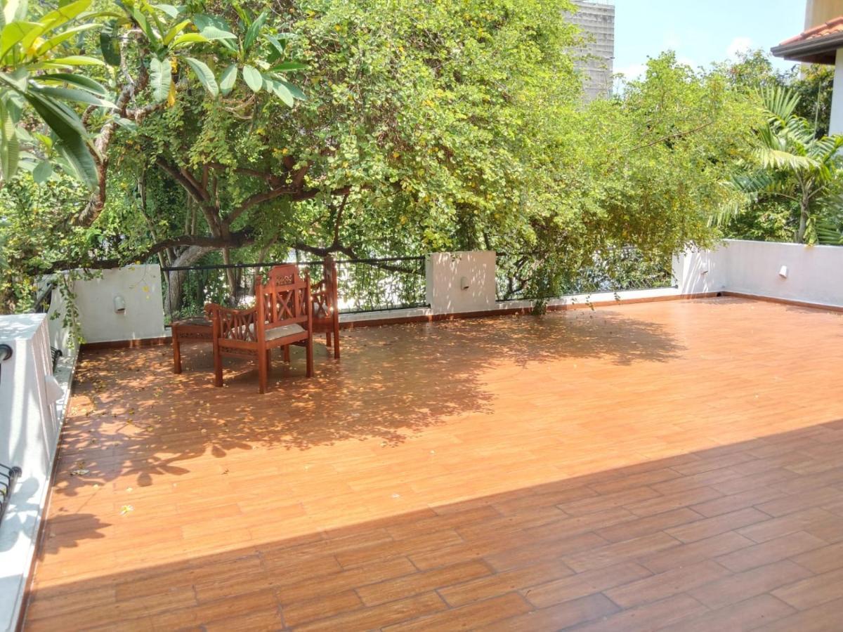 Ellen's Place Colombo Exterior foto
